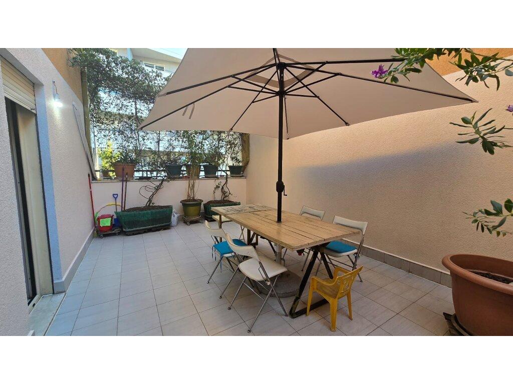 SHITET APARTAMENT MODERN TE KOMUNA E PARISIT