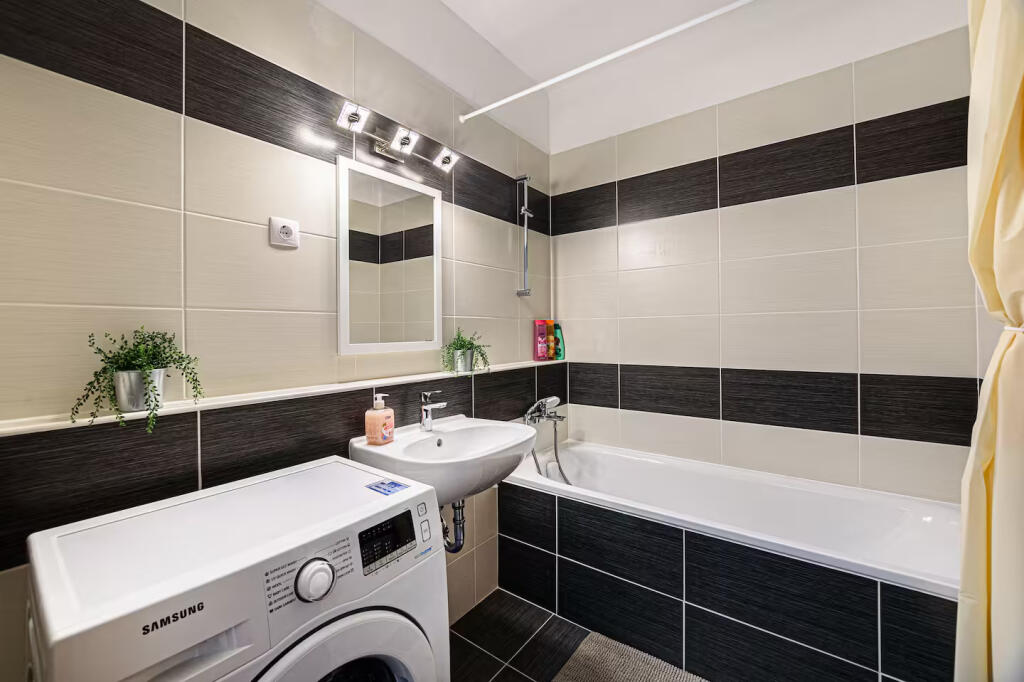 Apartment For Rent 2+1 At Golden Park Complex (ID B2201434) Tirana