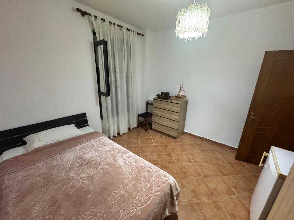 Super Apartament 2+1 për Qira (Brryli)