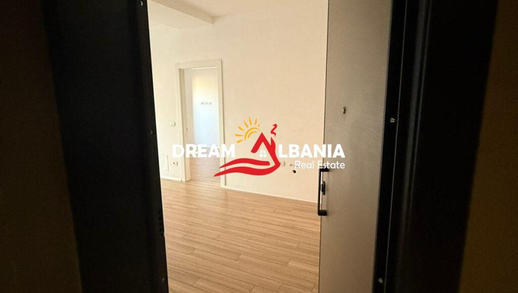 Commercial space for rent on Kavaja Street, Near “Tirana Garden Building”, in Tirana (ID 42611325)