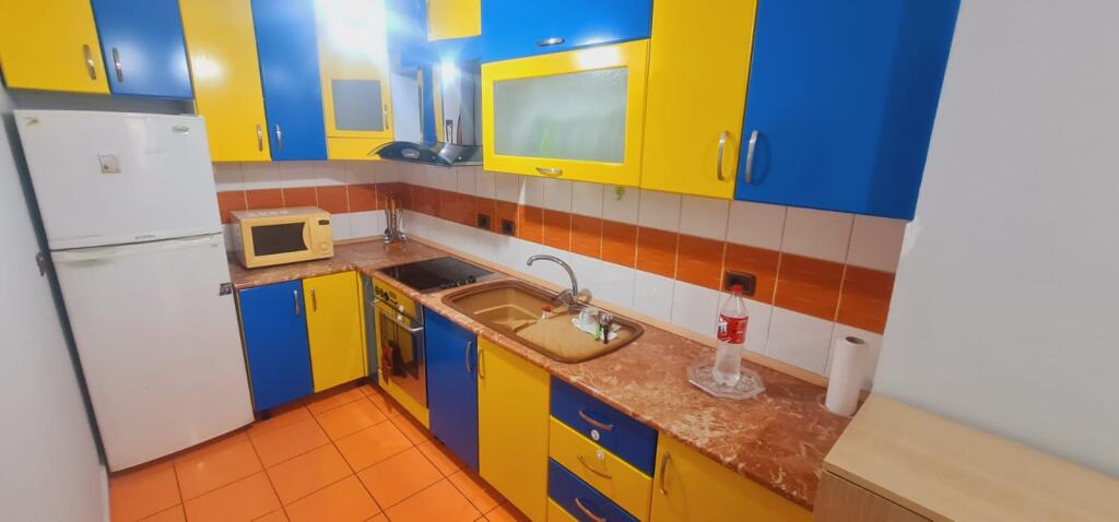 Jepet me qera apartament 2+1+2,Laprake