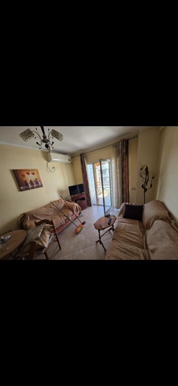 5 Maji Jepet Apartament Me Qera 2+1