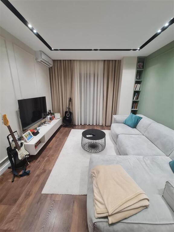 Yzberisht, luxury 1+1 apartment for rent (50,000 leke)