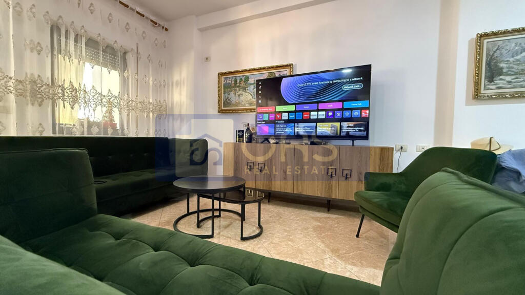 Jepet me qira  apartament 2+1+2 ne Komunen e parisit