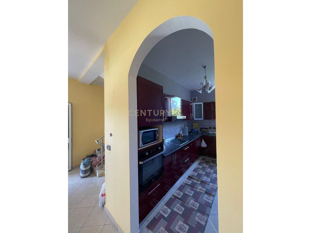 Casa privata in affitto a Spitalle - 300€ | 188 m²