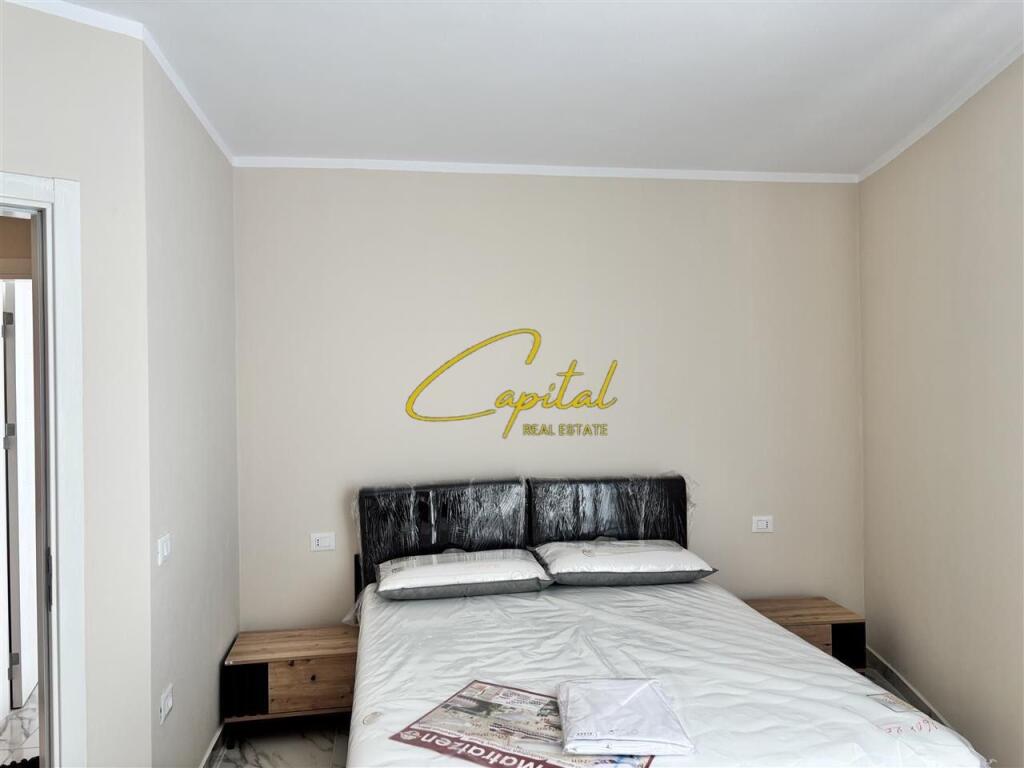 APARTAMENT ME QERA 1+1 YZBERISHT 550 EURO