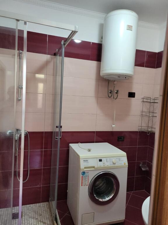 Jepet me qira apartament 1+1 ne Selite 35.000 leke