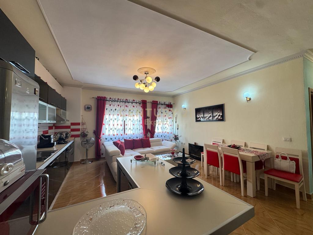 🏡 Apartment 2+1 for Rent – Fresk, near the "17 Shkurt" School (Qesarakë)