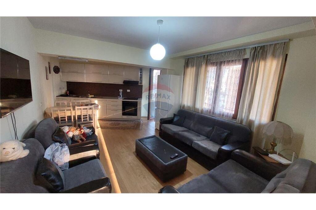 2+1 APARTMENT FOR RENT IN THE CENTER OF TIRANA !