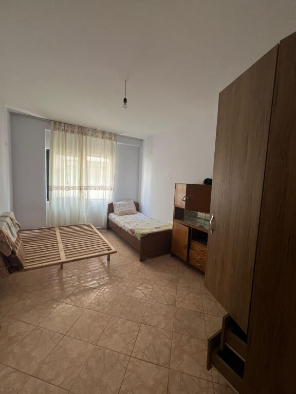 Apartament Me Qera 2+1 Ne Fresk (ID B2201435) Tirane
