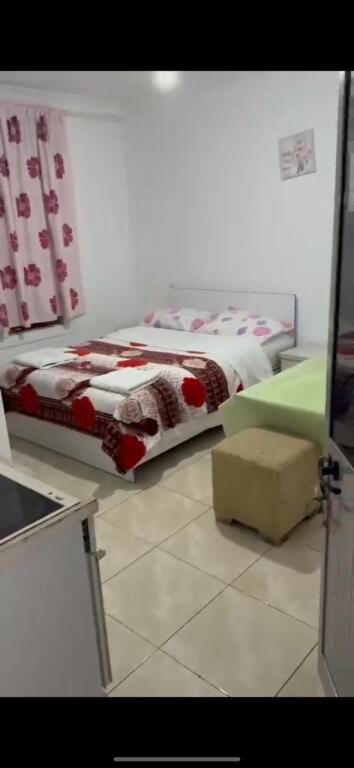 Studio apartment for rent