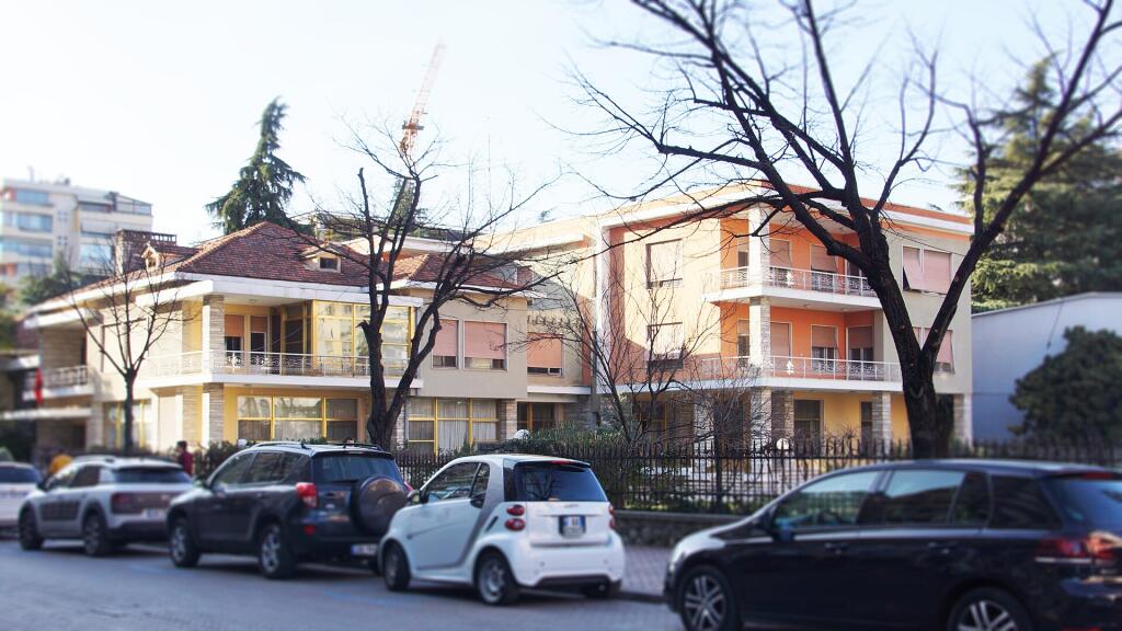 🎯 Zyrë Premium për Qira në Zemër të Tiranës – Ish-Blloku, Rr. Pjetër Bogdani
