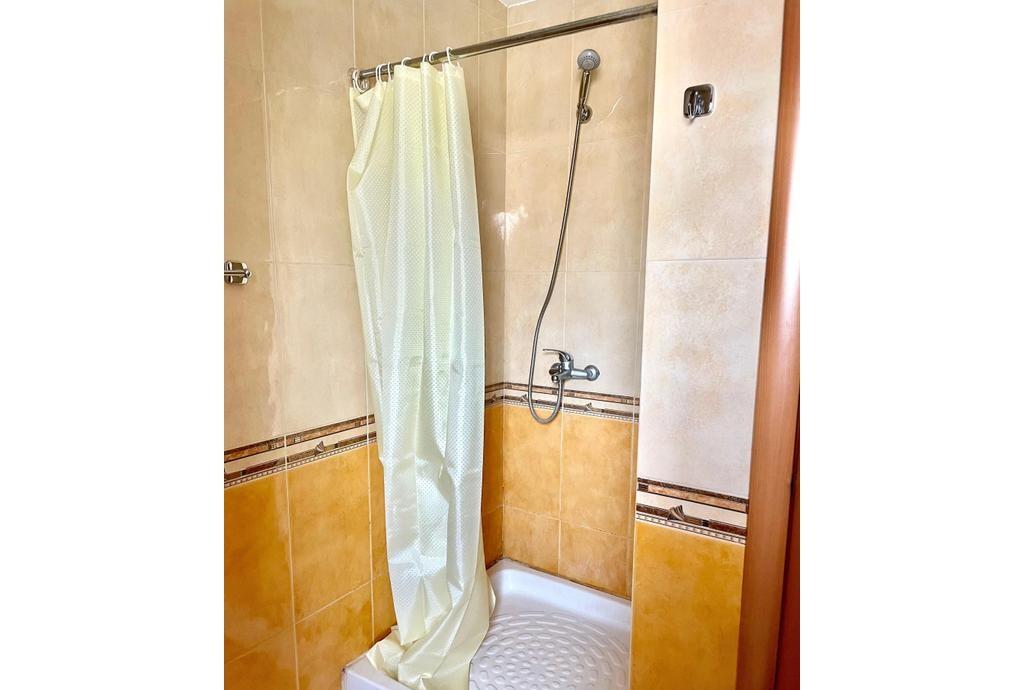 Apartment 1+1 for Rent near 9-Storey Building, Tirana