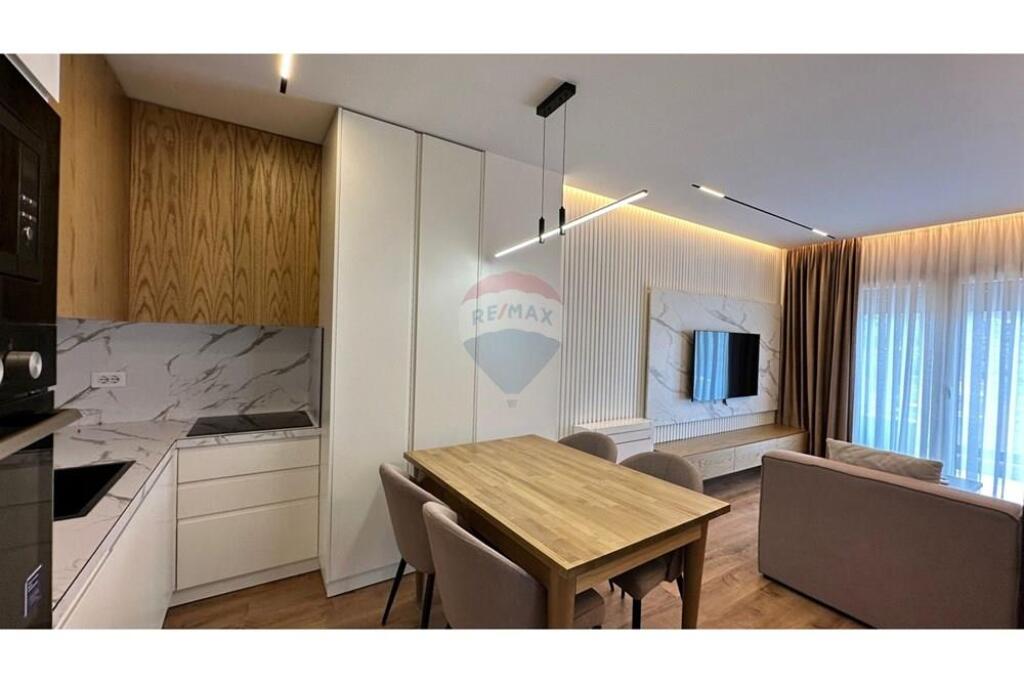 Apartament 1+1 me post parkimi, Kopshti Botanik