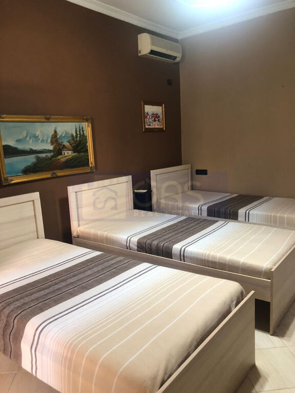 House 1+1 for rent near the Mosque of the Madrasa