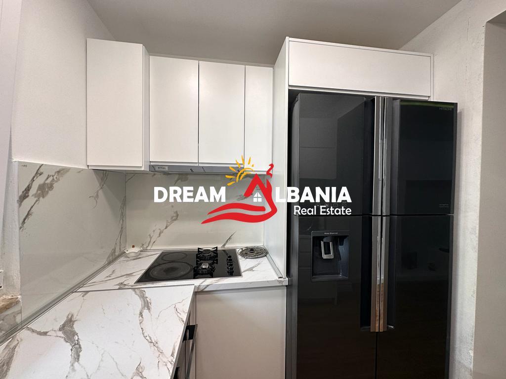 Villa Privata su Due Piani in Vendita nella zona di Kinostudio vicino alla scuola Gjon Buzuku (ID 4141027)