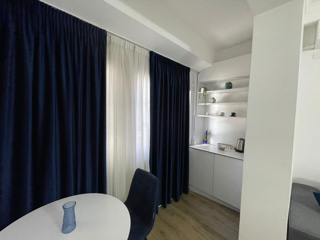 Appartamento 1+1+balcone in affitto a 21 Dhjetori