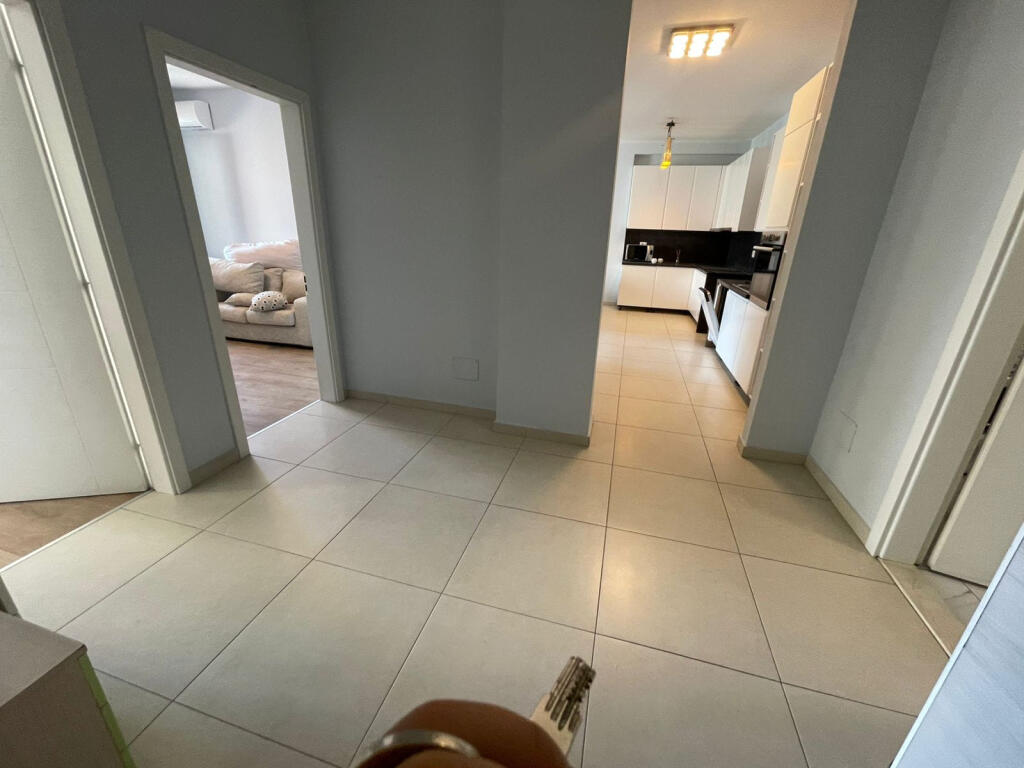 Appartamento in Affitto 2+1 a Kinostudio (ID B220287) Tirana.
