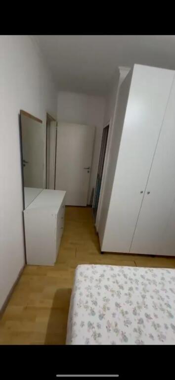 For rent entrance 1+1