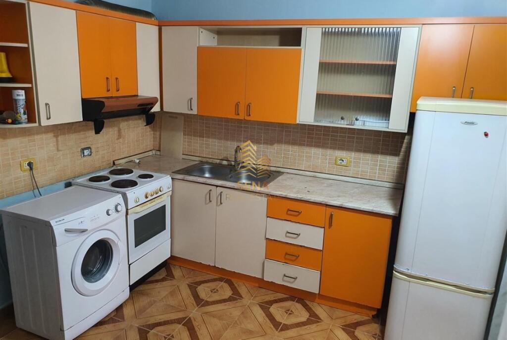 Rent, Private entrance, 1+1+Parking space, Astir, 300 Euro/month