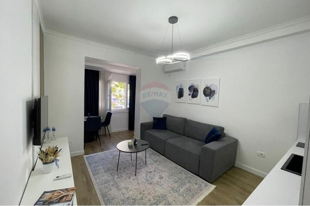 Apartament 1+1+ballkon me Qira tek 21 Dhjetori