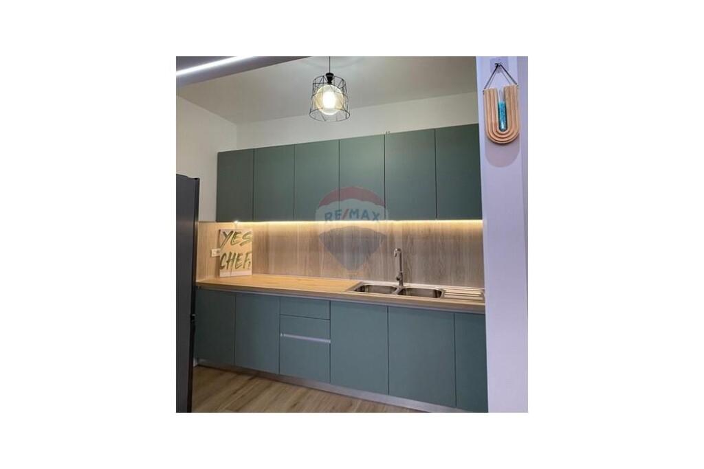 Apartment for rent 2+1+2 Kavaja Street.