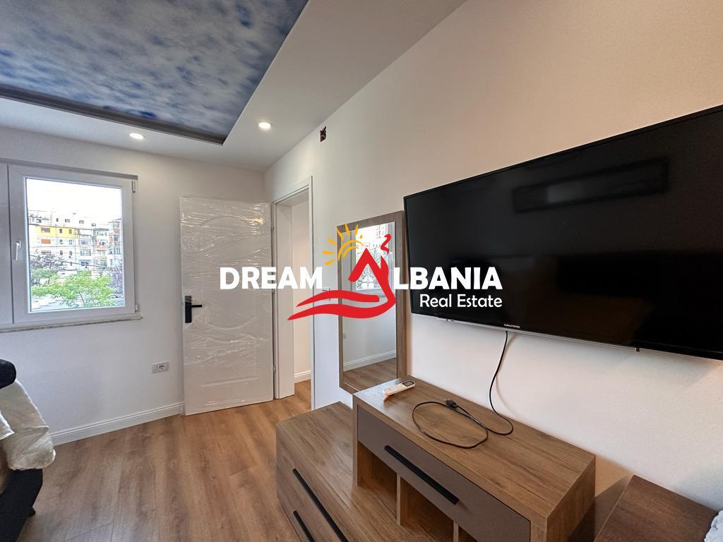 Villa Privata su Due Piani in Vendita nella zona di Kinostudio vicino alla scuola Gjon Buzuku (ID 4141027)