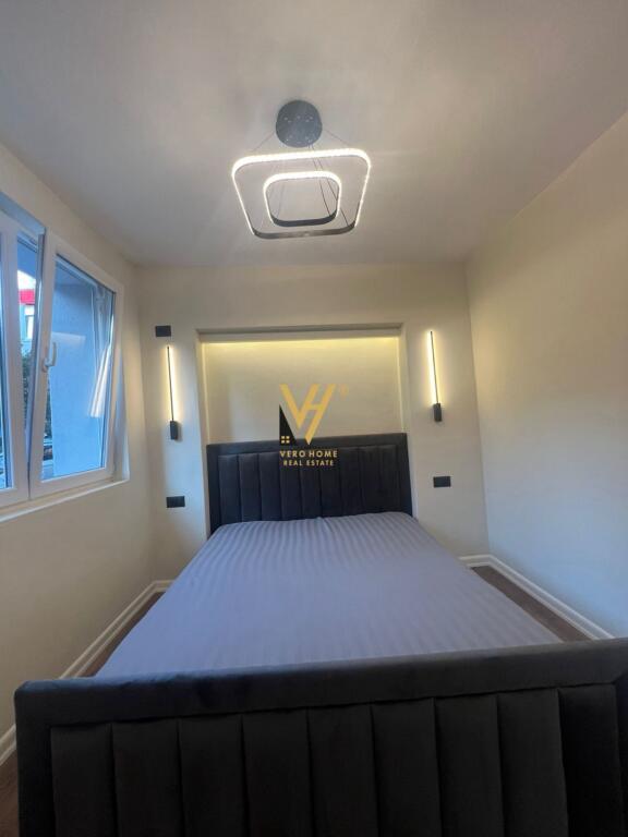 APPARTAMENTO 1+1 IN VENDITA AL MOZAIKU A TIRANA, 21 DHJETORI 105.000 EURO