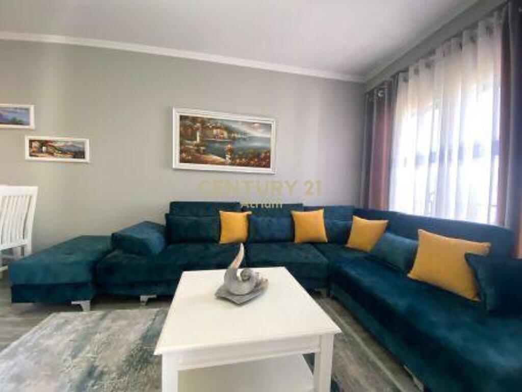 🏡 Apartment 1+1 for Rent – Ali Demi, Tirana
