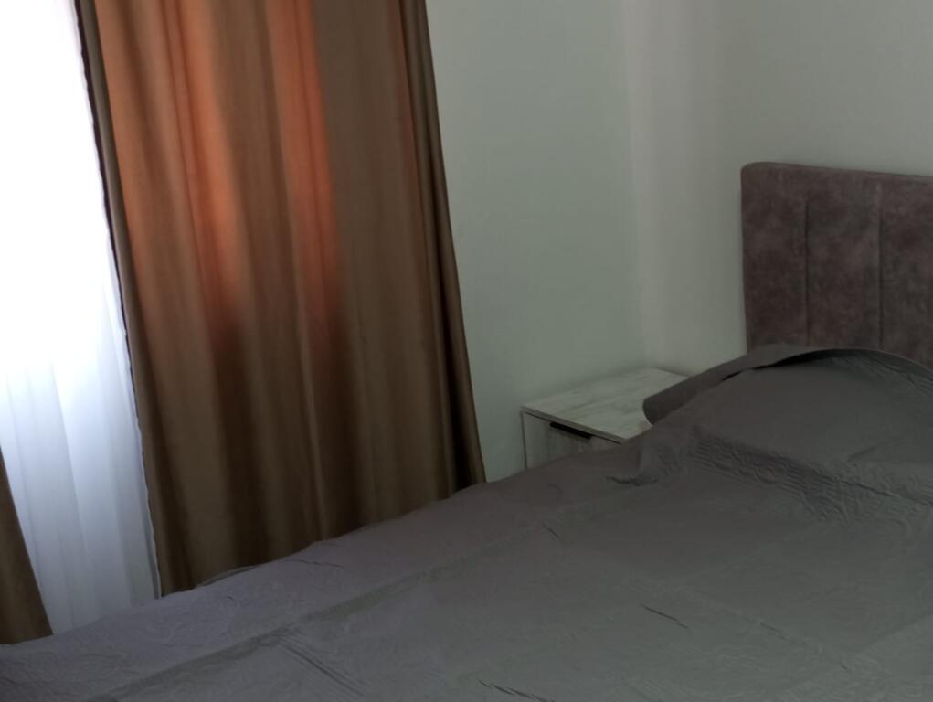 Apartament 2+1 tek Pazari i Ri