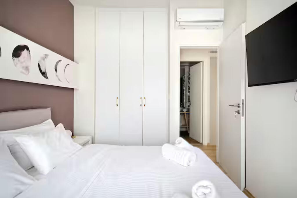 Appartamento In Affitto 1+1 Al Viale Zogu i Pare (ID B2101218) Tirana