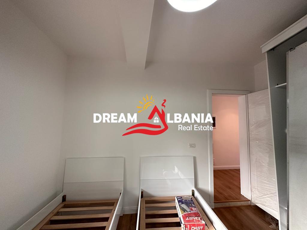 Villa Privata su Due Piani in Vendita nella zona di Kinostudio vicino alla scuola Gjon Buzuku (ID 4141027)