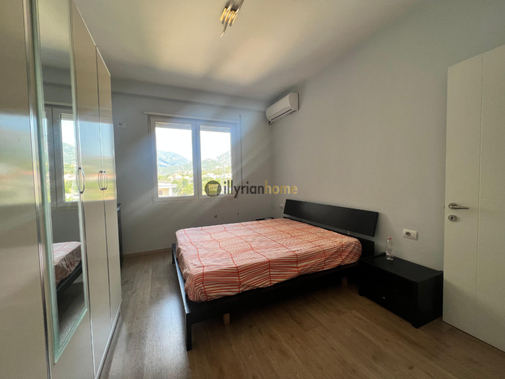 Appartamento moderno 2+1+2 posti auto in affitto, Kinostudio, Tirana