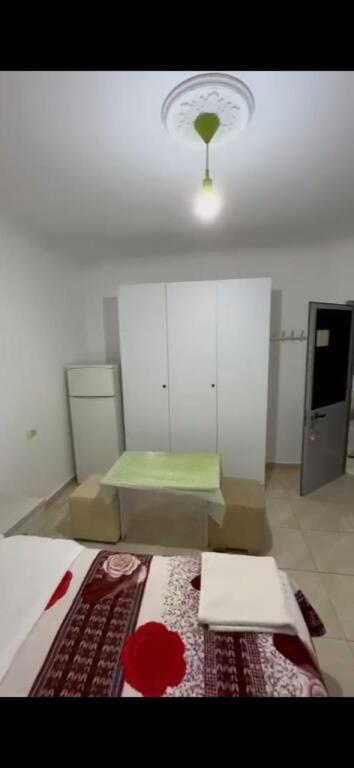 For rent entrance 1+1