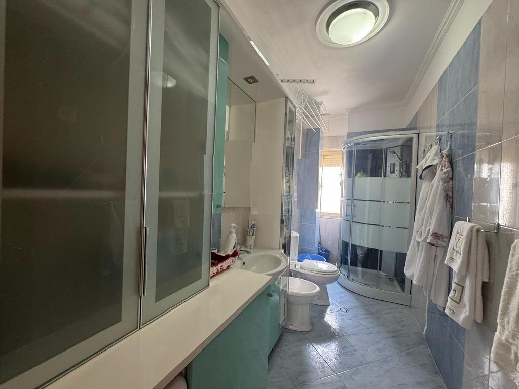 2+1 Apartment for Rent near "17 Shkurt" School Qesarake, Fresk