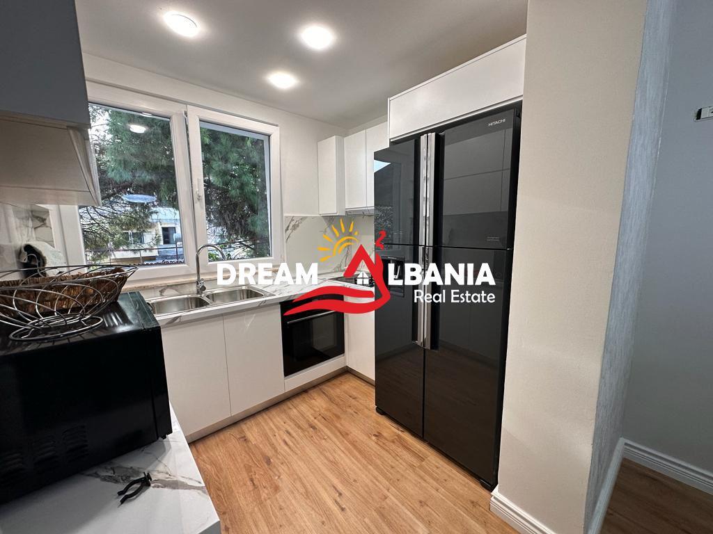 Villa Privata su Due Piani in Vendita nella zona di Kinostudio vicino alla scuola Gjon Buzuku (ID 4141027)