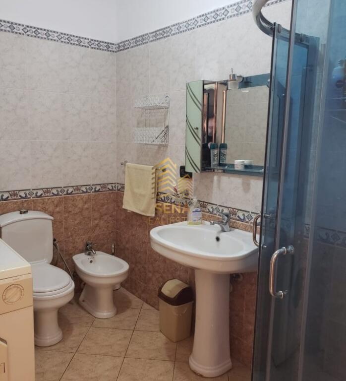 Affitto, Appartamento 2+1+2Blk, Comune di Parigi, 600 Euro/Mese