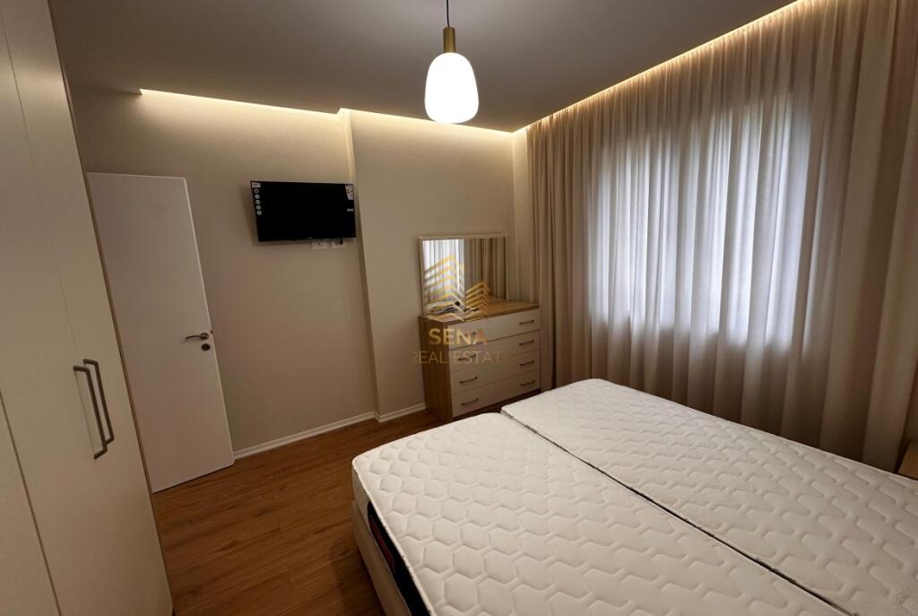 Rent, Apartment 1+1+balcony, New Bazaar – Riza Cerova Street, 55,000 Lek/month