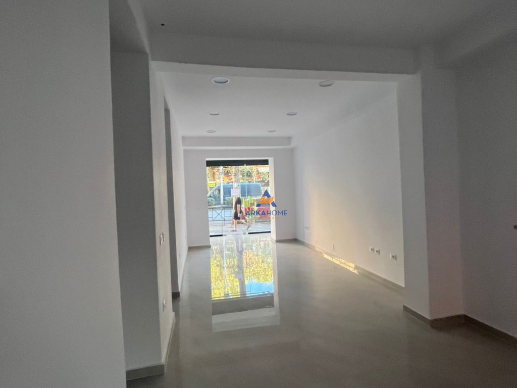BUSINESS PREMISES FOR RENT 65M2 FIRST LINE "21 DHJETORI" 1700 EURO