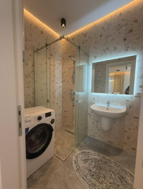 1+1 for rent at Bulevardi Ri for 550€