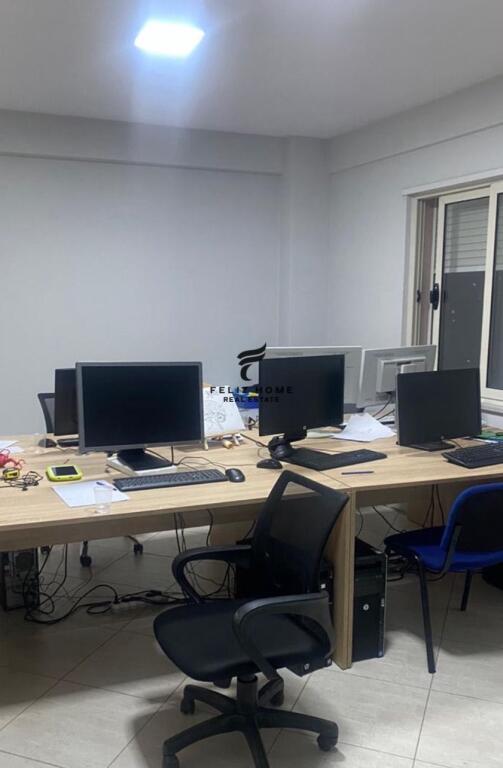 OFFICE FOR RENT 107M2 JORDAN MISJA 600 EURO