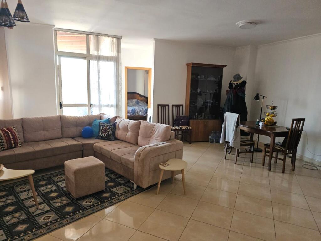 2-Bedroom Apartment for Rent – City Center