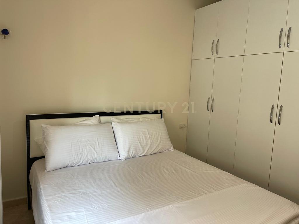 Apartment 1+1 for rent at Plazh Rrota Kuqe, Durres!