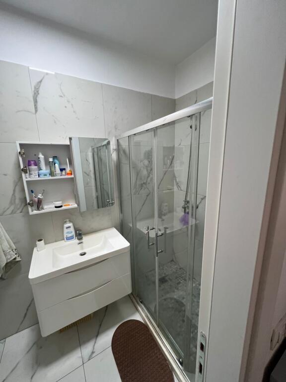 APARTAMENT ME QERA 2+1
