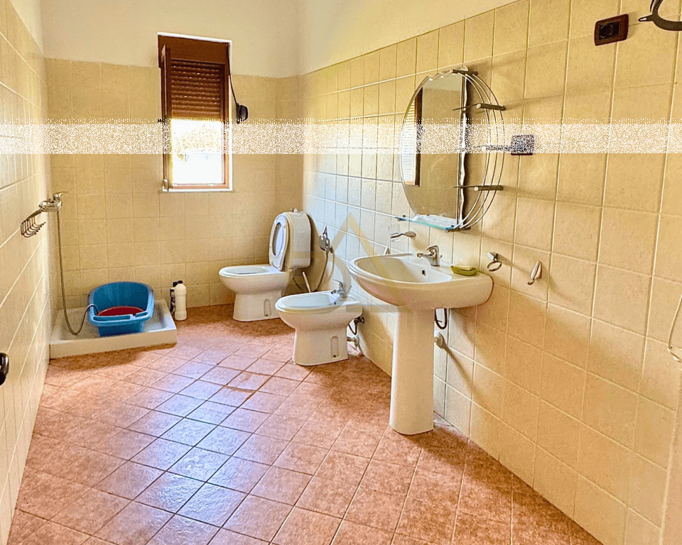 Villa in vendita a Marikaj, Vorë