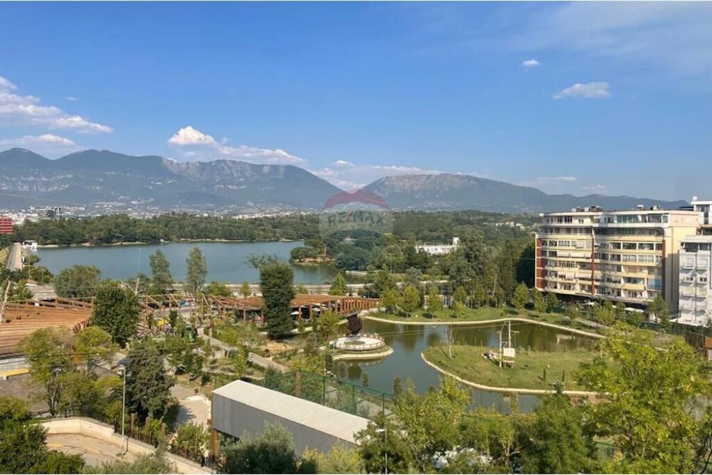 Apartament 3+1+2 per Qira tek Kopshti Zoologjik.