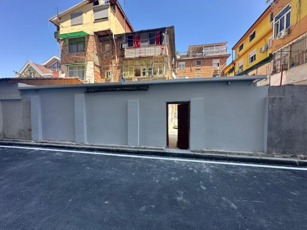 Premises for rent for a shop, 21 December near former Uet