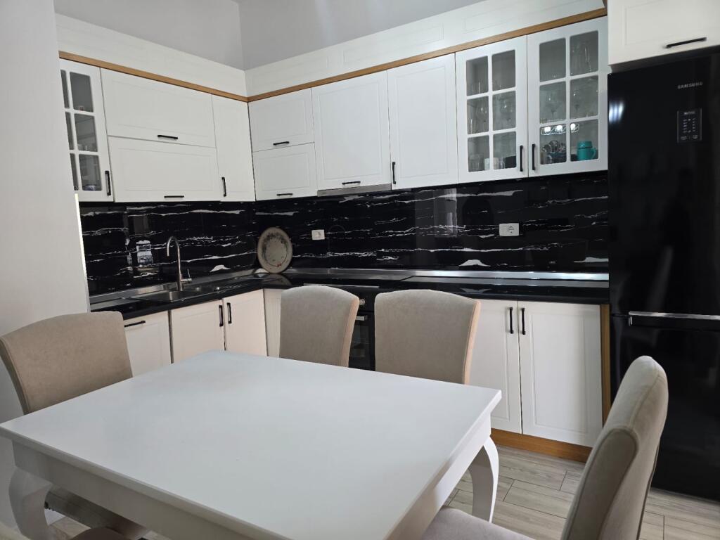 2+1 apartment for rent on Kavaja Street