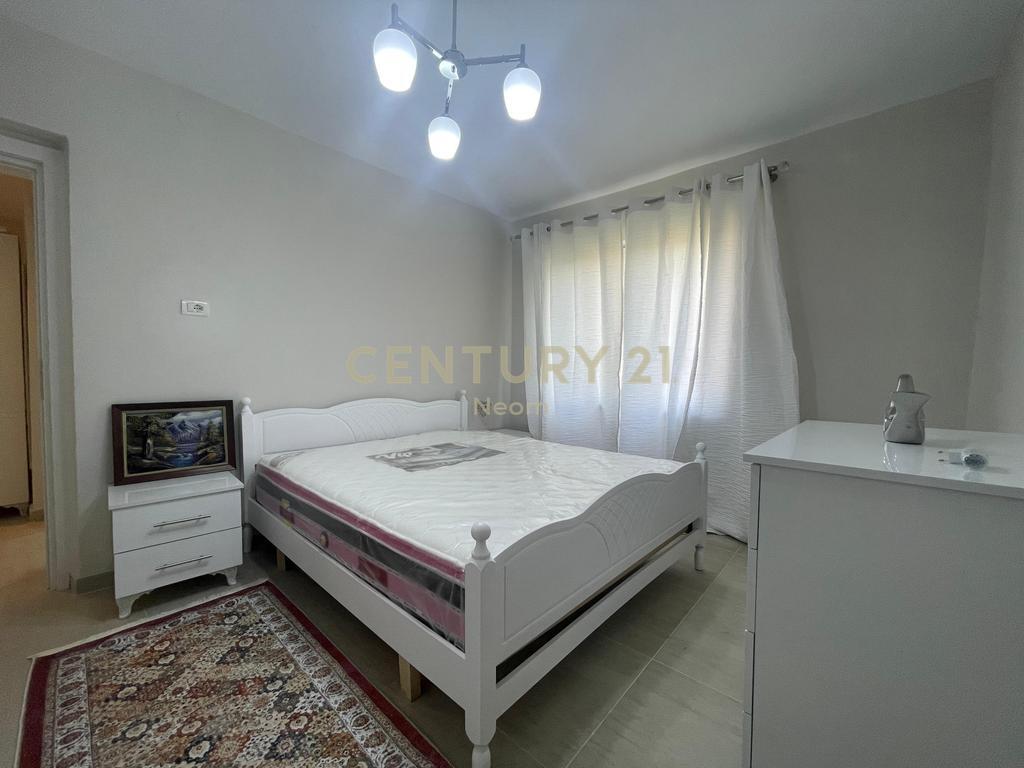 QIRA, APARTAMENT 3+1, RRUGA FORTUZI!!