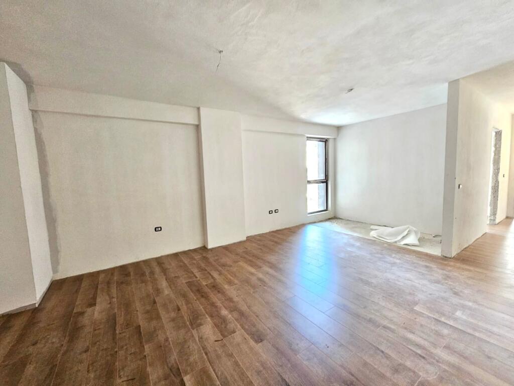 Shitet: 2+1 : 📍 Fusha aviacionit - 132,000€ "KOMPLEKSI TURDIU" (91.6 m2)